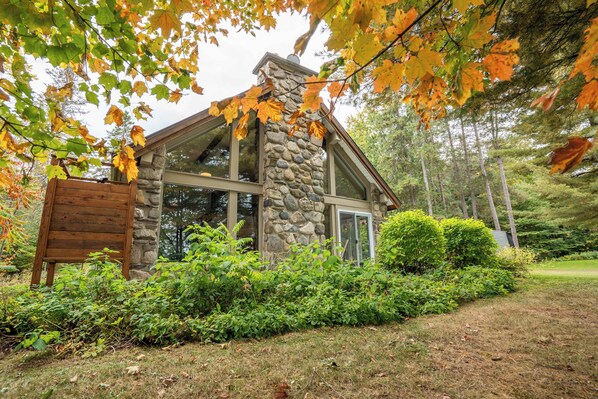 Exterior - Lakefront | Quai 948 (Lac-Drolet)