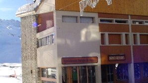 Exterior - Apartment in Tignes Near Ski Slopes (Tignes)