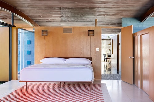 The Desert Wave Midcentury Design in Palm Desert