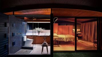 House | Bathroom
