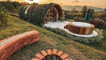 Khuôn viên nơi lưu trú