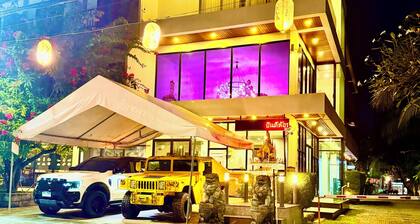 Baan Phu Chalong Place