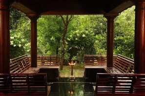 Premier-Doppelzimmer, Poolblick