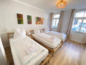 アイロン / アイロン台、WiFi、ベッドシーツ