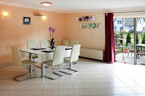 Dining - Cottages at the Kummerower See in Verchen (Verchen)