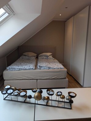 2 bedrooms, iron/ironing board, travel crib, free WiFi - Egge Träume - Holiday apartment in the Teutoburg Forest (Schlangen)