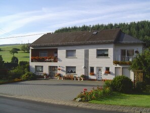 Classic-Apartment, 2 Schlafzimmer | Außenbereich