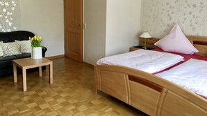 2 bedrooms, individually furnished, bed sheets - Modern Apartment With 2 Bathrooms in Lirstal (Lirstal)