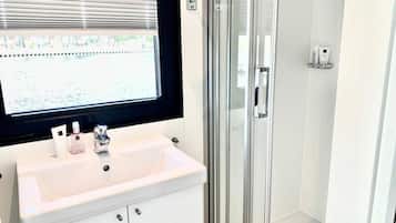 Mobil Karavan Klasik, 2 kamar tidur | Kamar mandi | Shower