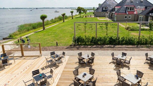 View from property - Modern Houseboat in Offingawier With Terrace (Offingawier)