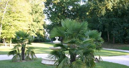 Very Spacious and Luxurious Holiday Home on Quiet Estate With Pool