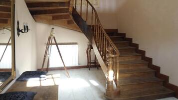 Classic House, 4 Bedrooms | Bahagian dalam