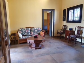 클래식 하우스, 침실 3개 | 거실