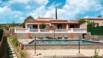 Classic House, 3 Bedrooms | Exterior