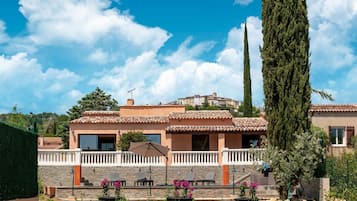 Classic House, 3 Bedrooms | Exterior