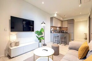 Grand Suite, 1 Bedroom, Club Lounge Access, City View | Premium bedding, down comforters, Select Comfort beds, free minibar - Sarang Smile Luxstay The Opera Metropole (An Khanh)