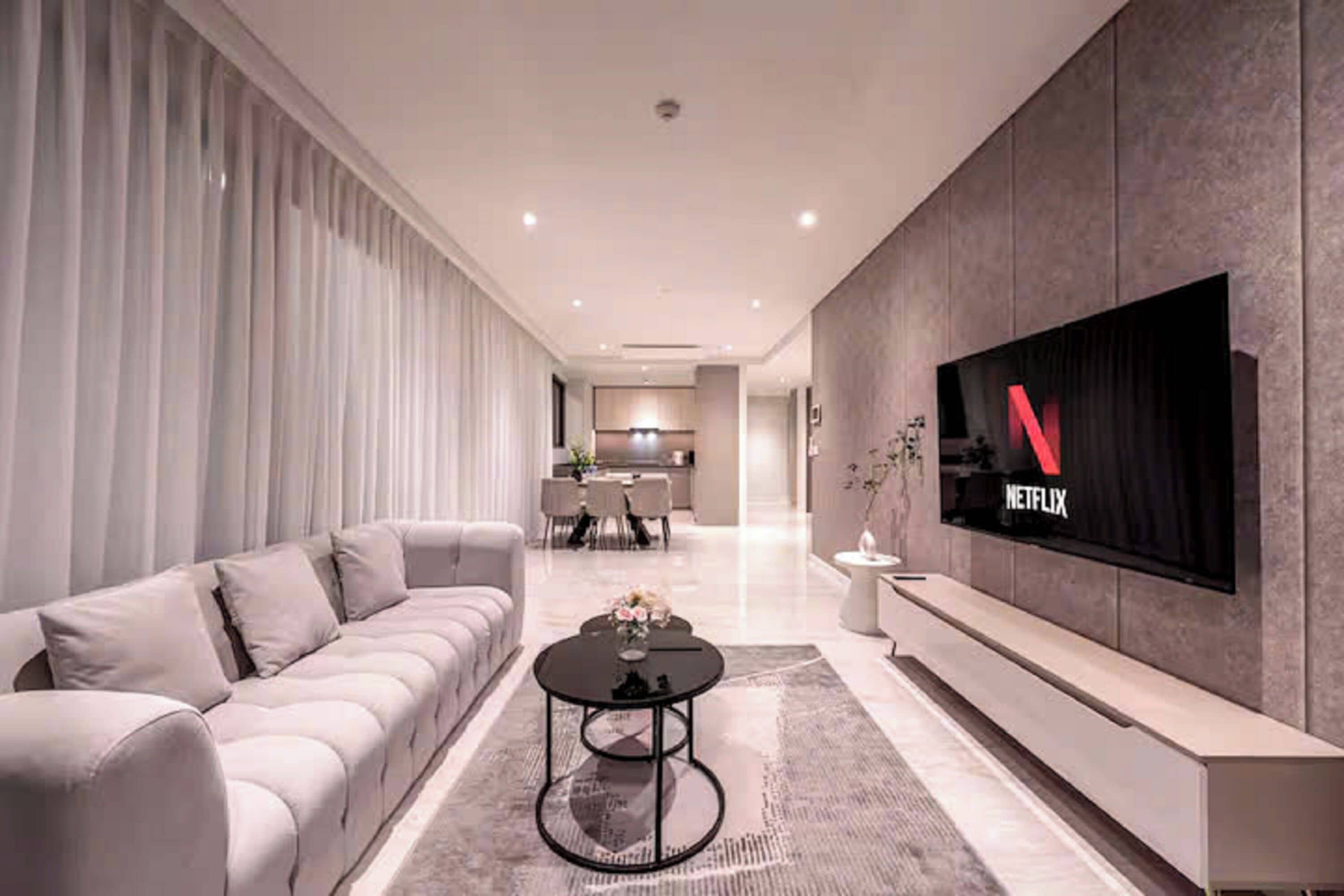 Phòng Suite dành cho gia đình, 3 phòng ngủ, quyền sử dụng Club Lounge, quang cảnh thành phố | Bộ đồ giường cao cấp, chăn bông, nệm Select Comfort 