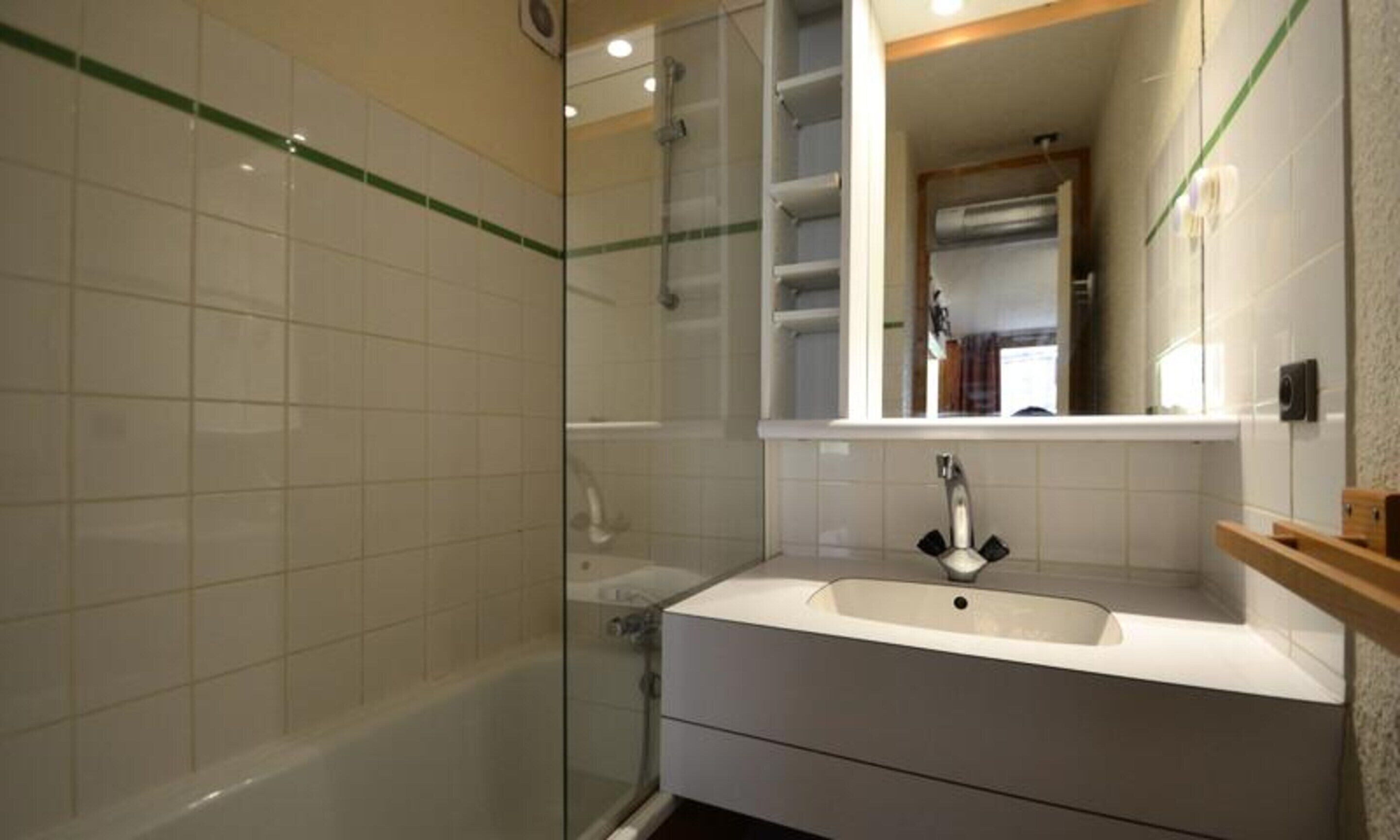 Apartment | Badezimmer