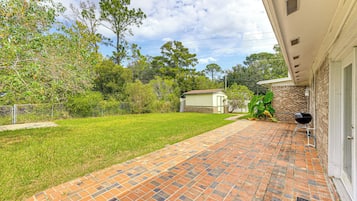 Apartment (1 Bedroom) | Terrace/patio