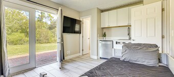 Waterfront JAX Townhome w/ River Access!