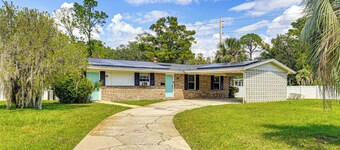 Waterfront JAX Townhome w/ River Access!