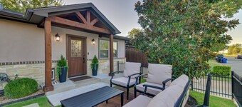 Walk to Frisco Commons Park: Modern Home w/ Patio