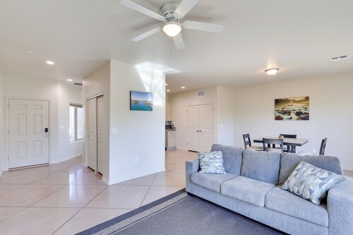 Golf, Hike & Boat! Bright Lake Havasu City Apt