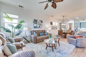 Interior - On Golf Course: Quiet Indio Home w/ Pool Access! (Indio)