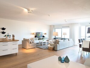 Classic-Apartment, 2 Schlafzimmer | Wohnzimmer