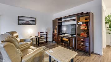 Apartemen (1 Bedroom) | Bagian depan properti