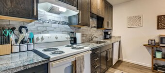 Comfort & Convenience! Apt in Central Soldotna