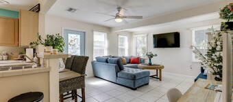 3 Mi to Jensen Beach: Pet-friendly Getaway w/ Yard