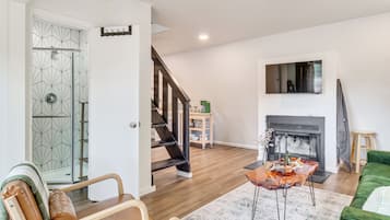 Casa (2 Bedrooms) | Interior