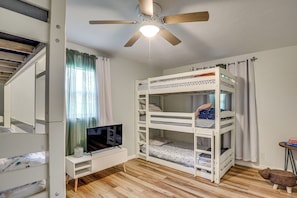單棟房屋 (4 Bedrooms) | 內部