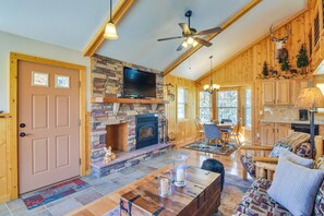 Casa (2 Bedrooms) | Interior