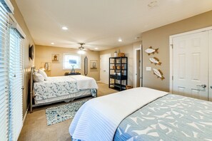 Interior - Spacious Kentucky Lake Escape w/ Dock & Views (Benton)