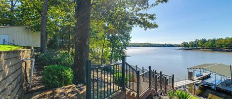 單棟房屋 (3 Bedrooms) | 內部