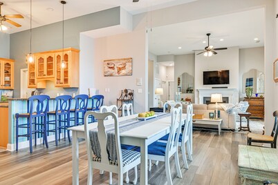 'sunset Central' - Lake Norman Getaway With Dock