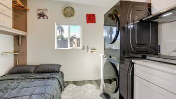 Apartemen (0 Bedroom) | Interior