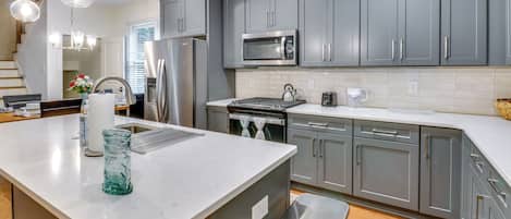 House (4 Bedrooms) | Interior