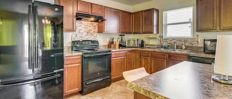 House (3 Bedrooms) | Interior