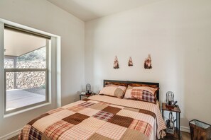 Interior - Prescott Home Close to Hiking & Medical Centers! (Prescott)