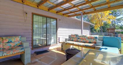 Playground & Grill: Pet-friendly Griffin Getaway!