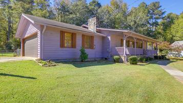 ํ์ฐ์ค (3 Bedrooms) | ๋ด๋ถ