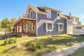 House (4 Bedrooms) | Interior - 8 Mi to Lake Panorama: Cozy Family Getaway (Guthrie Center)