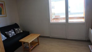 Living area - Studio Cabin for 4 People (Orcieres)