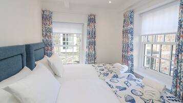 2 bedrooms, individually decorated, individually furnished, free WiFi