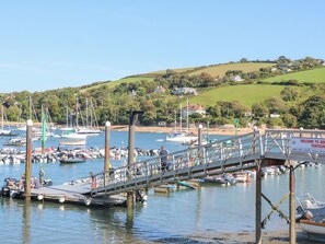 Marina - Quay Cottage (Salcombe)