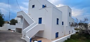 Exterior - Economy Double Room 1 with Balcony and Air Conditioning (Perissa)