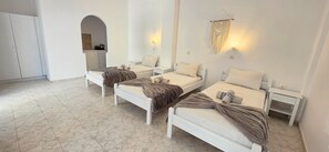 1 habitación y ropa de cama